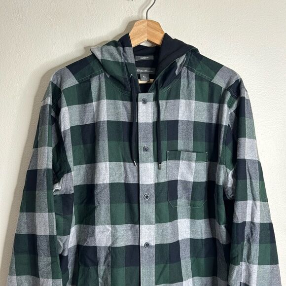 Eddie Bauer classic fit button down long sleeve flannel hooded size large - Picture 2 of 11